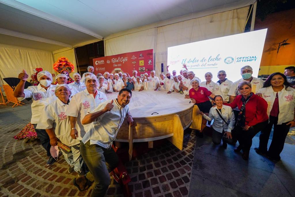 Celaya logra Récord Guinness de la Cajeta más grande del mundo