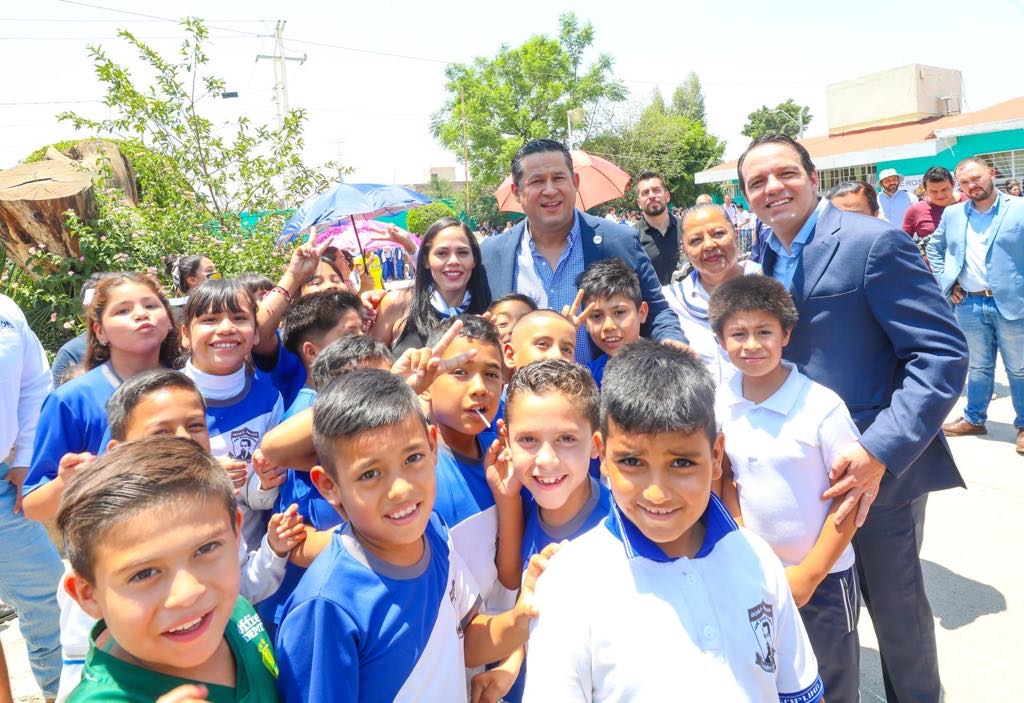 Invierten 5 mil MDP para obras educativas en Guanajuato