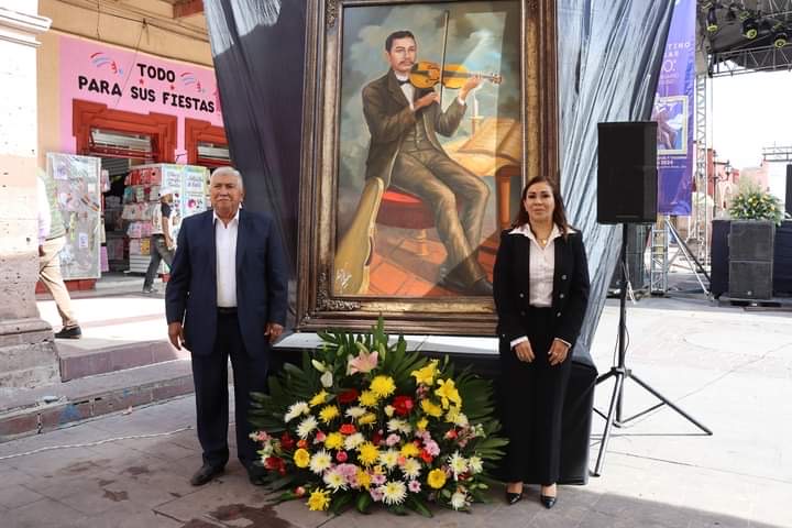 Rinden homenaje al ilustre Juventino Rosas
