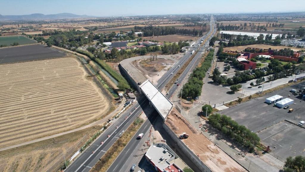 Mejoran circulación nuevos puentes en Irapuato