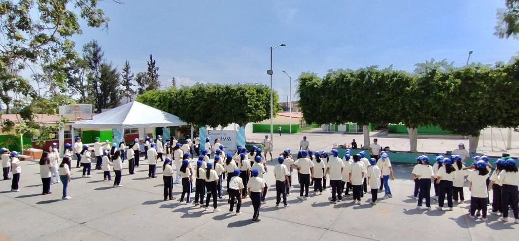 Orienta IMSS Guanajuato a adolescentes y jóvenes para prevenir bullying