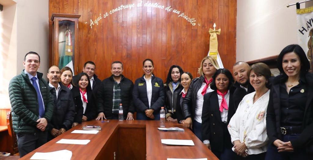 Llama Gobernadora a la unidad de gobiernos, dejando atrás colores partidistas