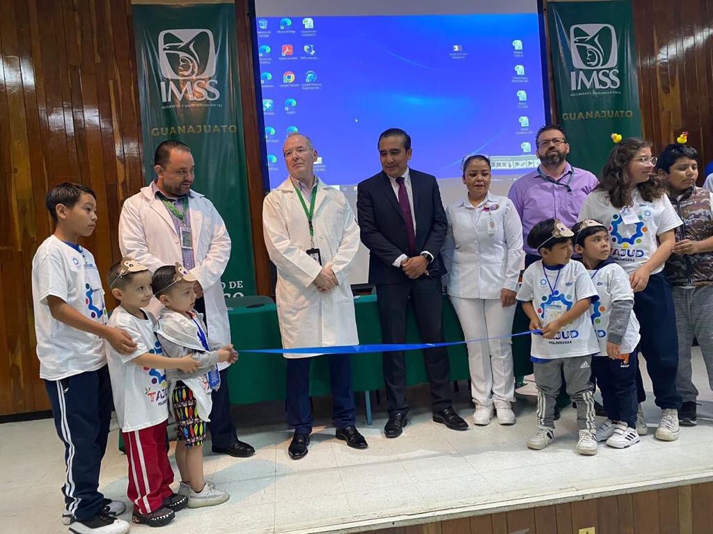 Mejora IMSS calidad de vida de pacientes pediátricos con diabetes