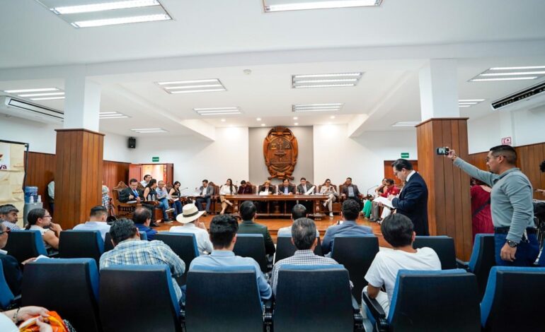 Ayuntamiento aprueba programas de apoyo a la educación y para la dignificación del campo