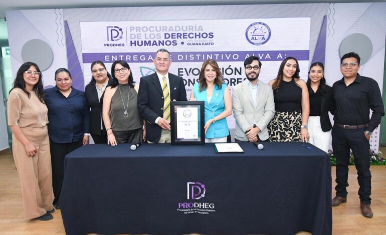 Reconocen a instituciones por promover prevención de la violencia laboral contra las mujeres