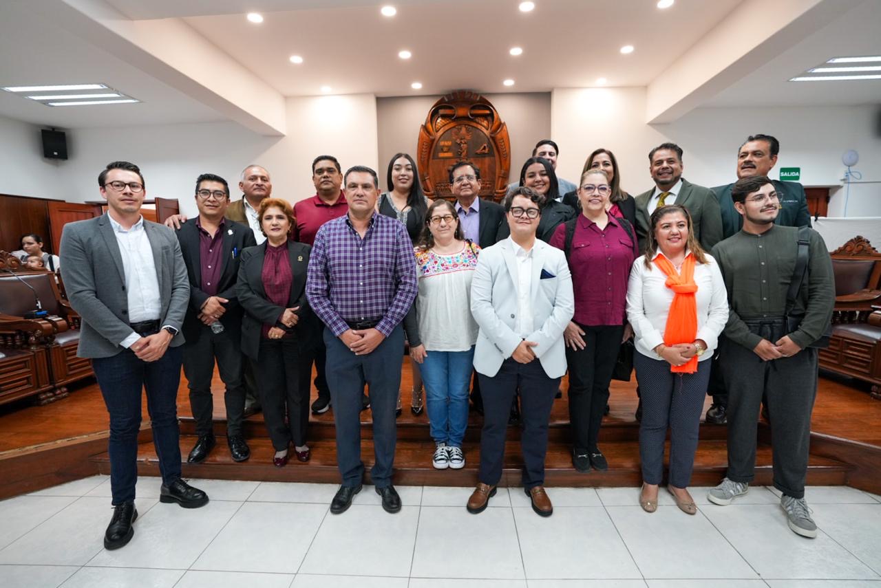 Aprueban becas “Gisela Gaytán” en apoyo a jefas de familia