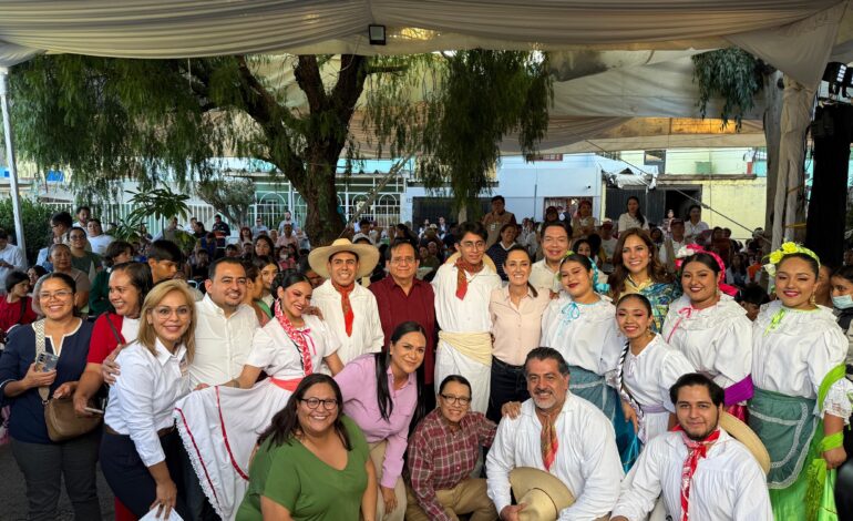 Presidenta Claudia Sheinbaum inaugura Centro de Atención de Becas del Bienestar en Celaya