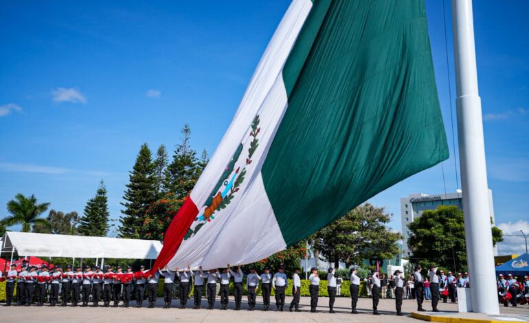 Conmemoran 178 aniversario de la defensa del Castillo de Chapultepec y realizan tradicional exhibición de Bandas de Guerra