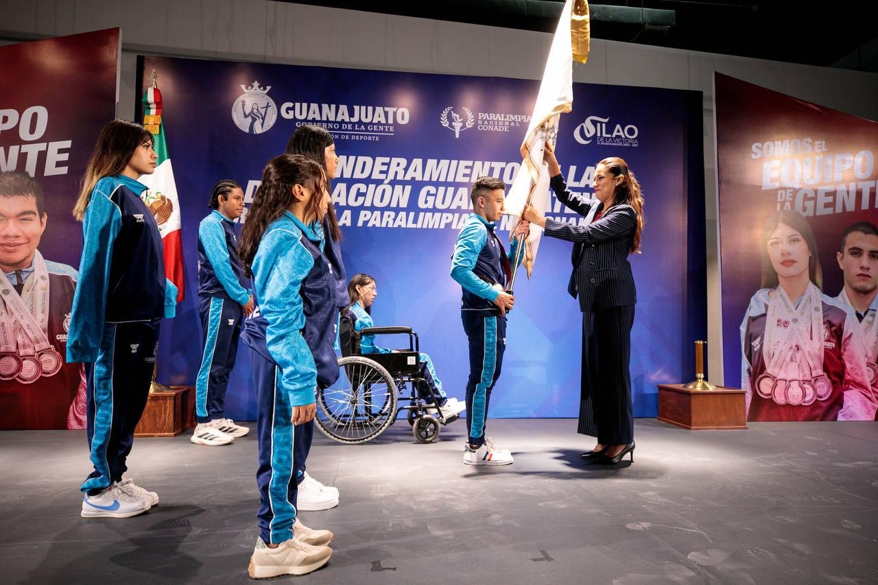 Abandera Libia García a Delegación Paradeportiva de Guanajuato rumbo a la Paralimpiada Nacional CONADE 2025