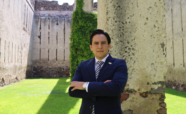 Fernando Ibarra es el nuevo presidente de ASEZI; el futuro económico está en Apaseo El Grande
