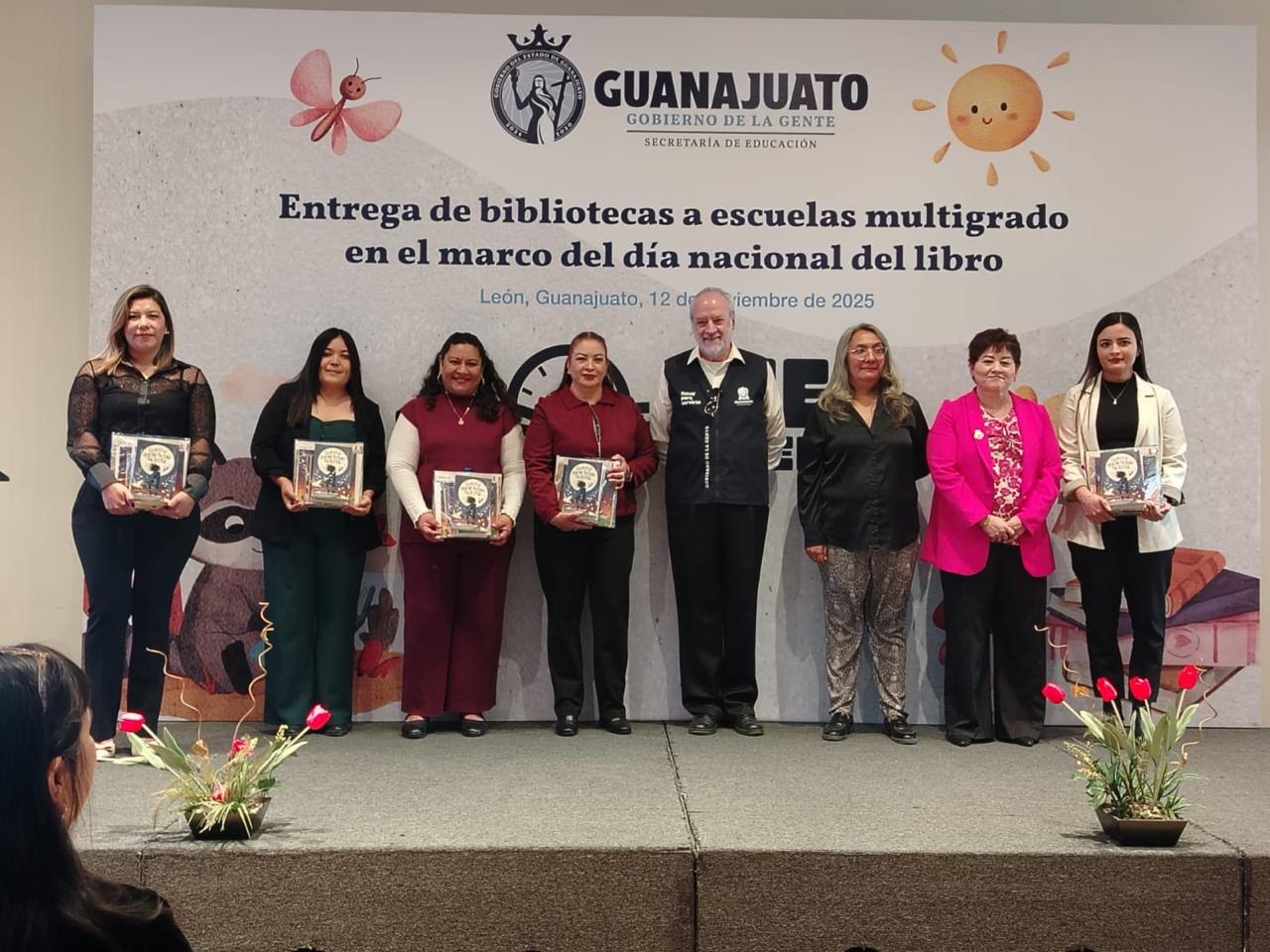Celebran escuelas de Guanajuato el Día Nacional del Libro
