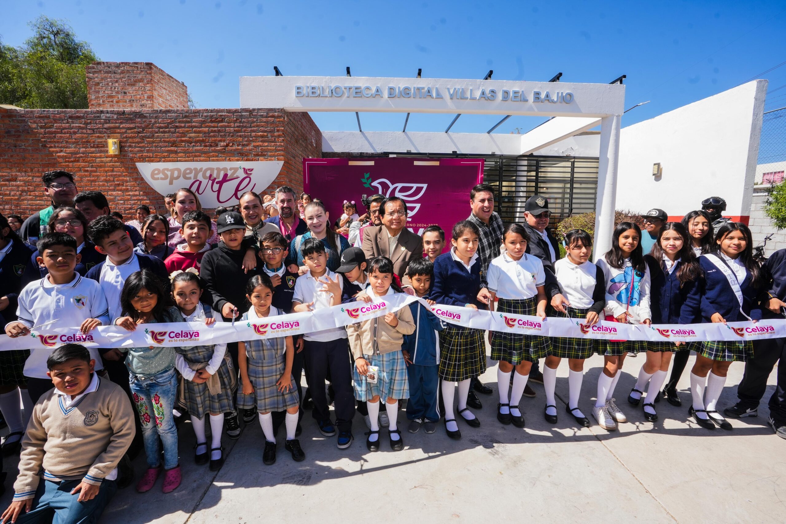 Abren Centro Cultural Esperanzarte en Villas del Bajío