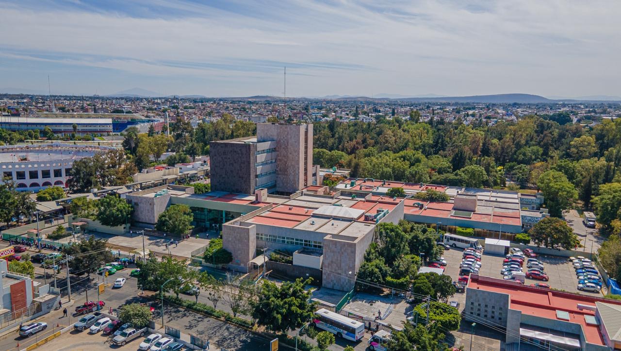 Médicos del IMSS salvan la vida a mujer con hemorragia obstétrica grave