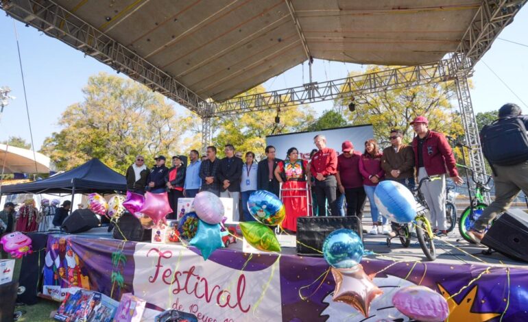 Miles de niños Celayenses viven la magia y la ilusión en el festival de Día de Reyes