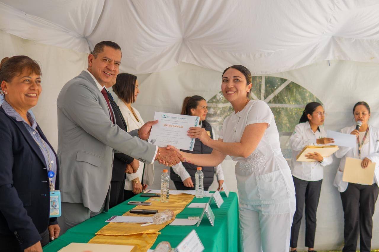 Recibe premio Unidad Médica de Atención Ambulatoria No. 55 del IMSS León