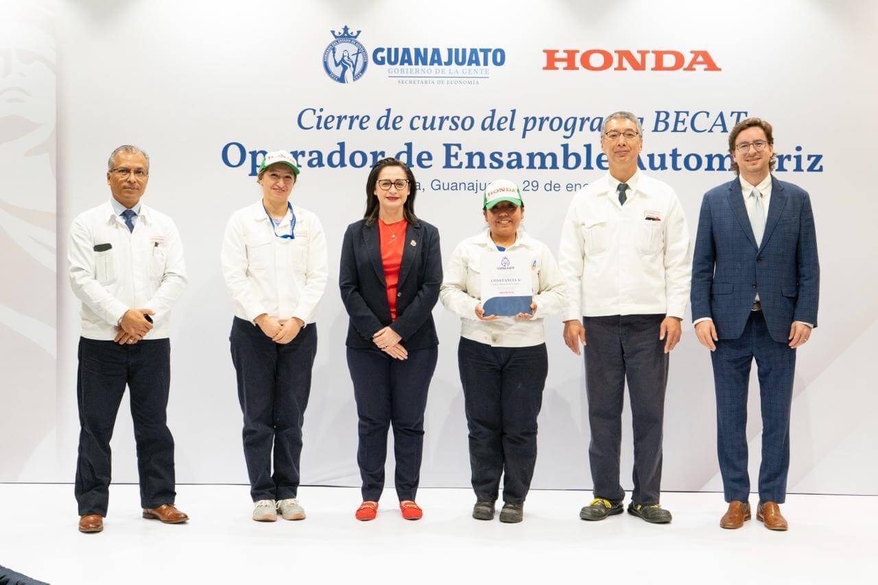 Honda fortalece talento con graduación de 274 operarios especializados