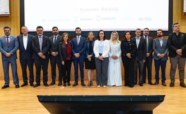 Realizan Feria del Financiamiento para el sector calzado 