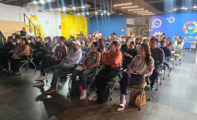 COFOCE impulsa ‘Emprende, Conecta y Vende’