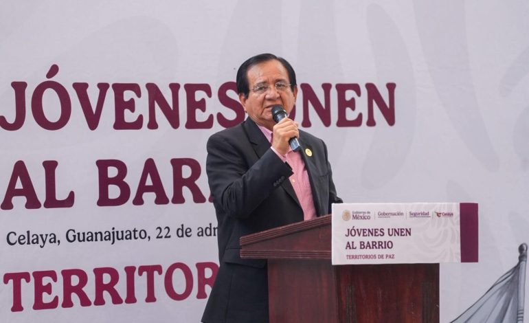 Presentan programa “Jóvenes unen al barrio” 