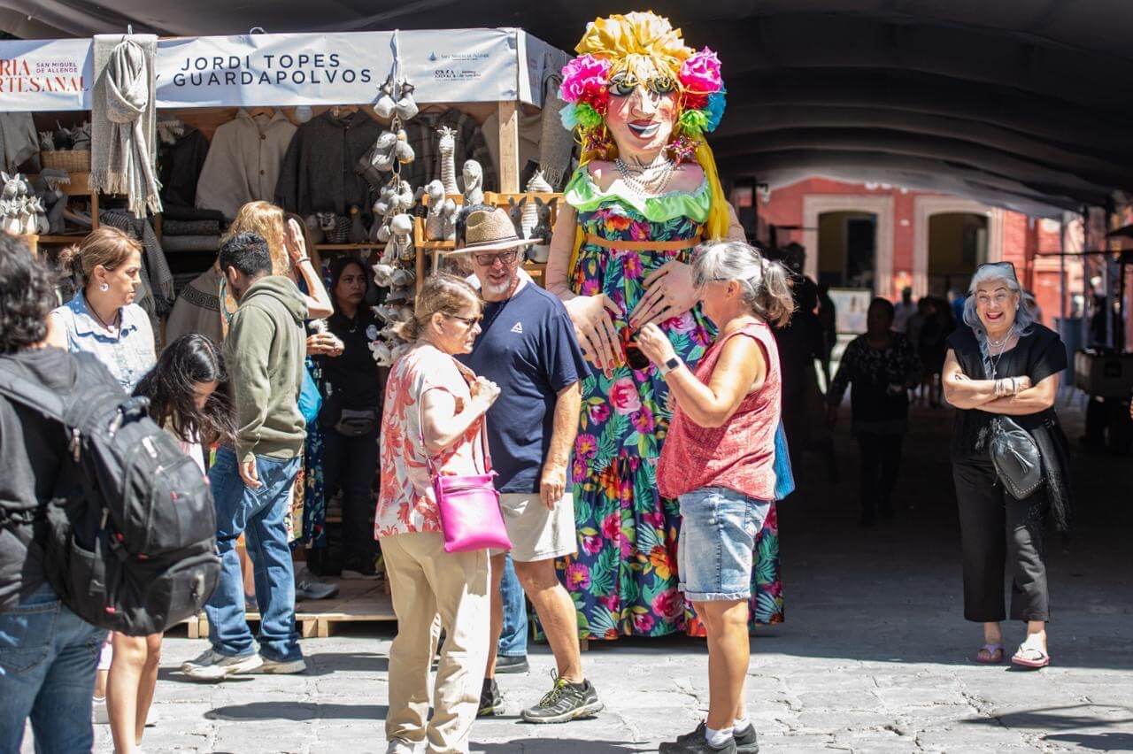 Alcalde Mauricio Trejo impulsa modelo de desarrollo artesanal en San Miguel de Allende 