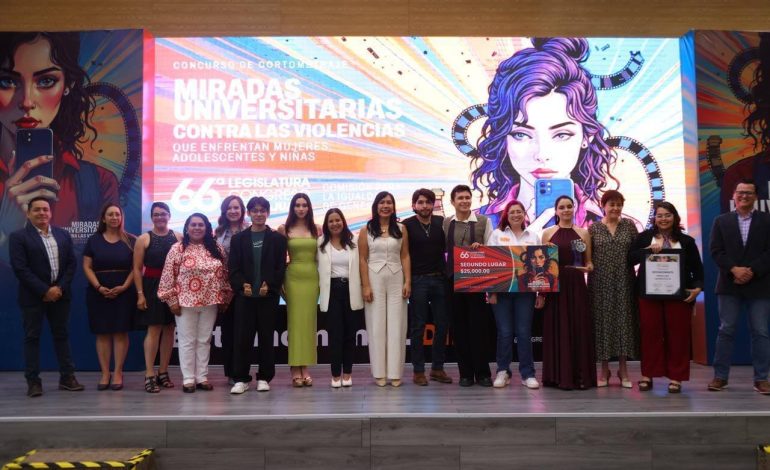 Premian a ganadores del concurso ‘Miradas universitarias contra las Violencias’
