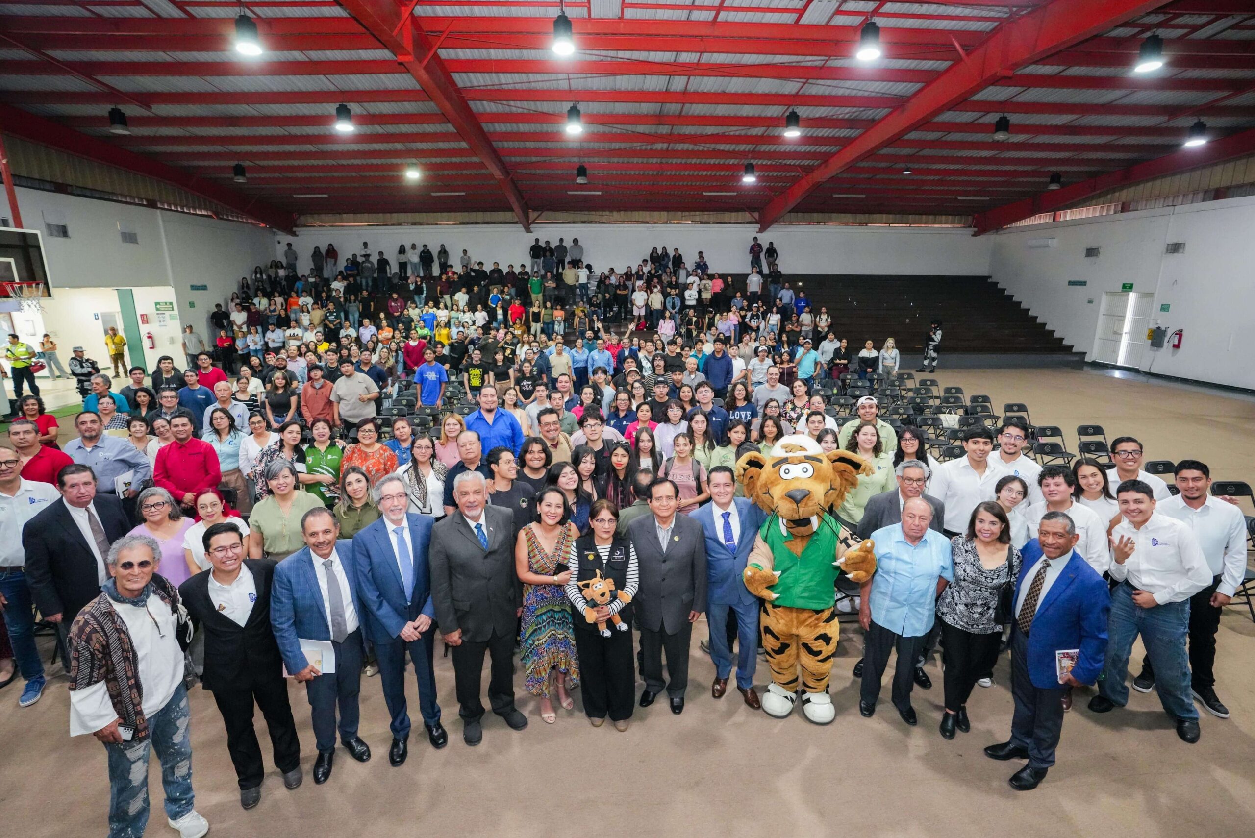 Alcalde Juan Miguel Ramírez reconoce la contribución del Tecnológico de Celaya en la transformación del país