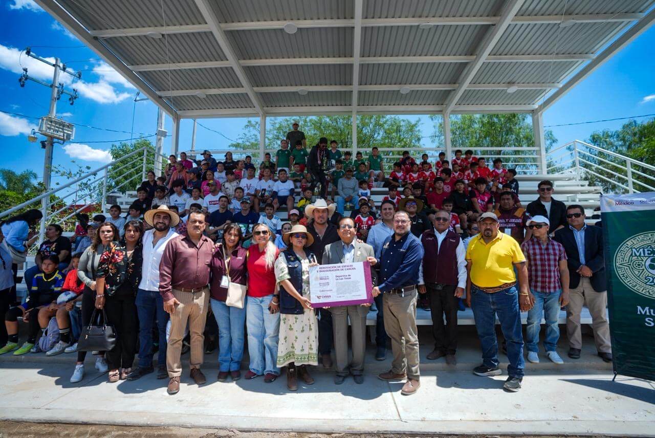 Entregan campo deportivo rehabilitado en la comunidad de La Luz