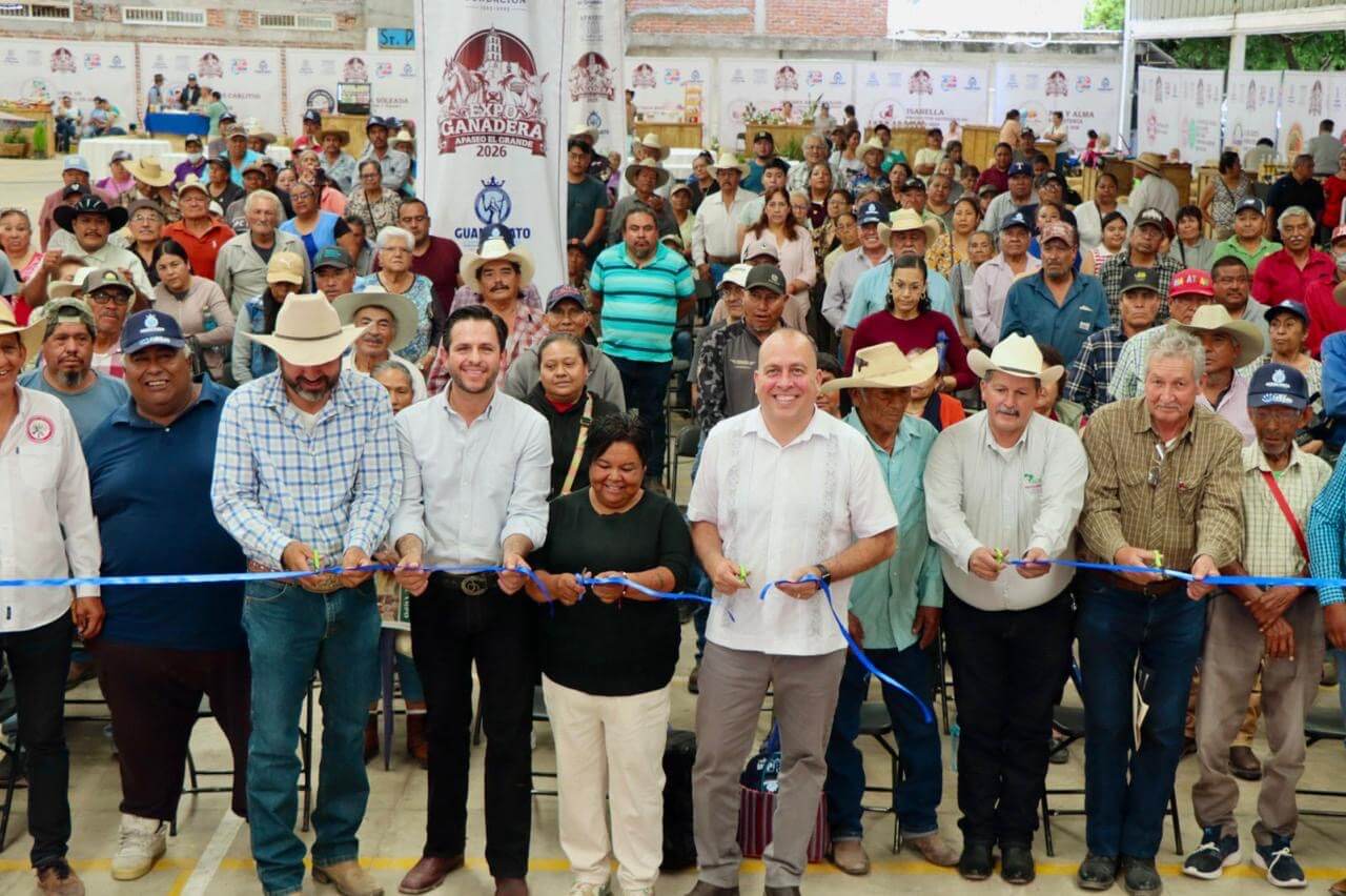 Inauguran Expo Ganadera en Apaseo el Grande
