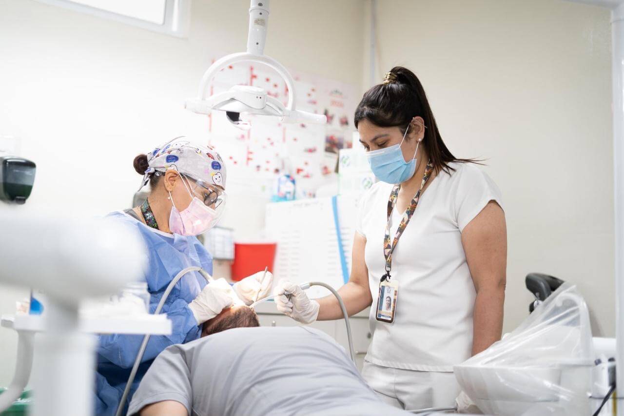 Invita IMSS a cuidar la salud bucal para evitar infecciones severas