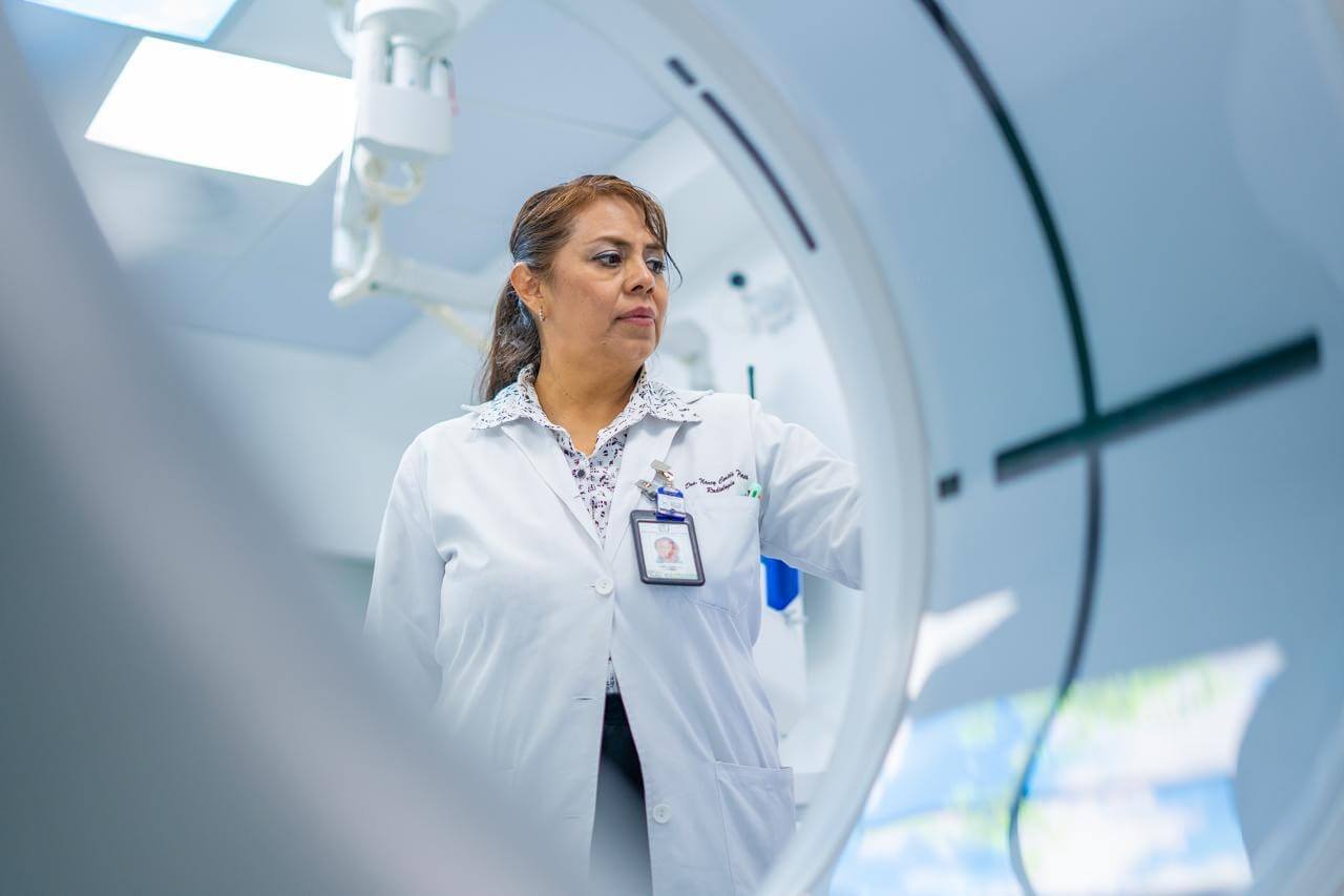 Instalan nuevo tomógrafo con alta tecnología en HGZ No. 21 del IMSS