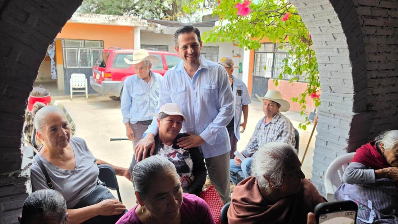 Buscan fortalecer talleres y servicios de los Faros del Saber