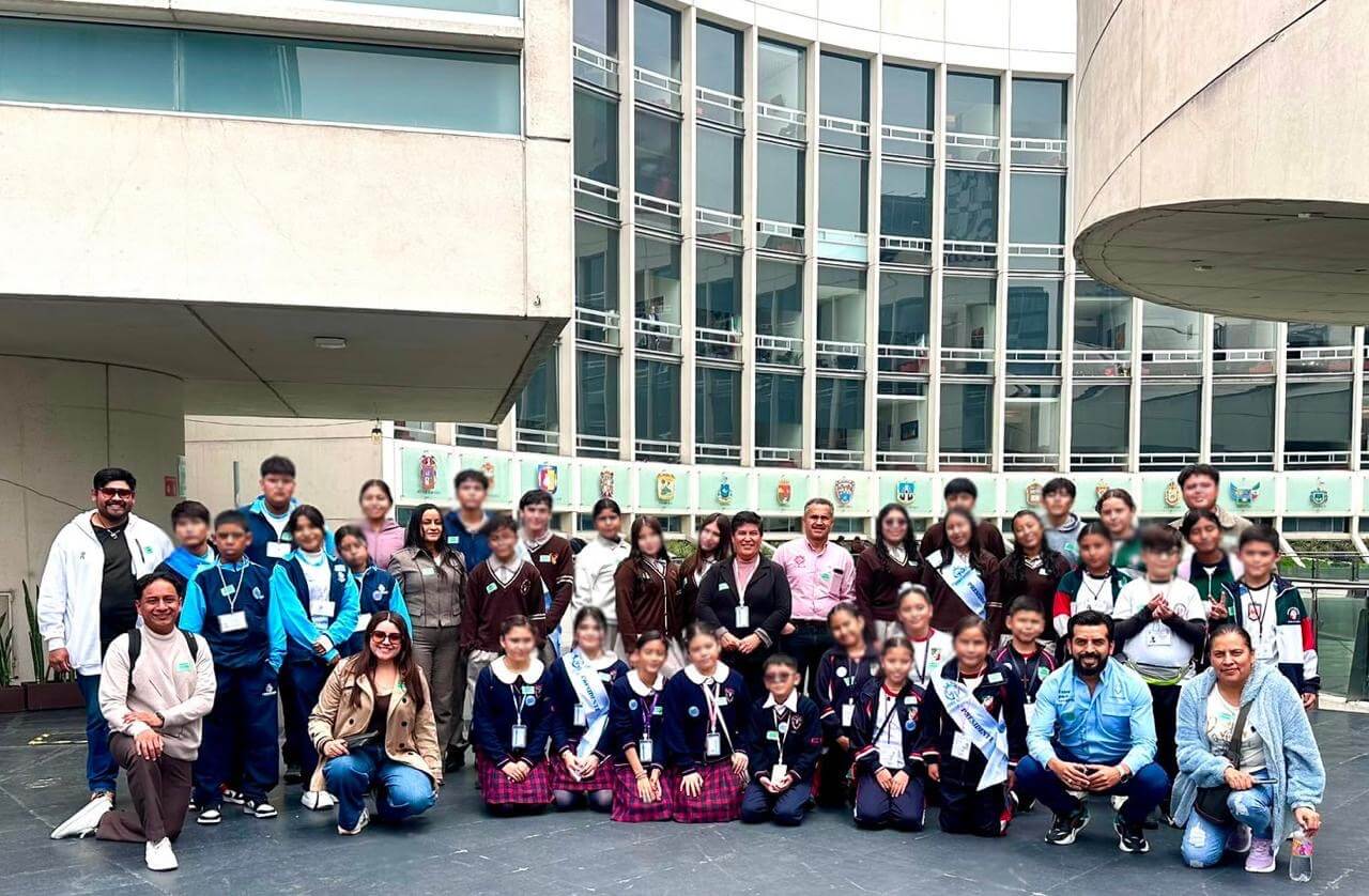 Se amplía el programa República Escolar para fortalecer el liderazgo estudiantil