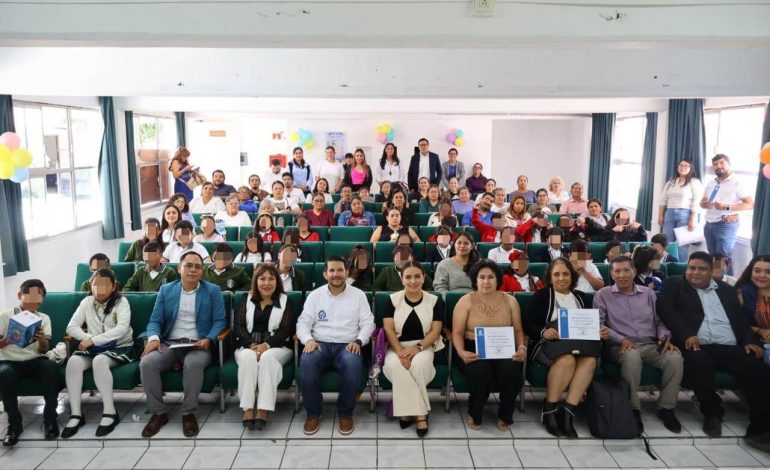 Impulsa SEG el pensamiento científico con la primera Feria Regional STEAM de la Región V