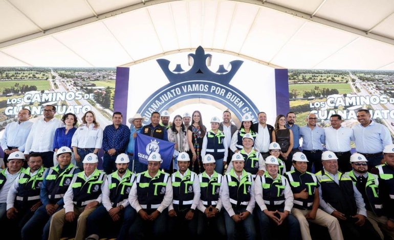 Presenta Gobernadora programa de conservación de carreteras 2026
