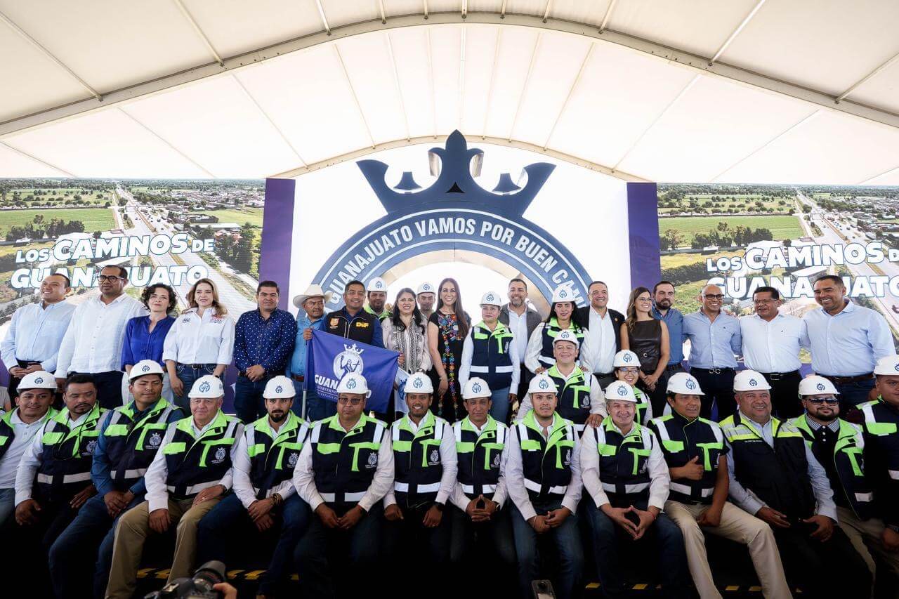 Presenta Gobernadora programa de conservación de carreteras 2026