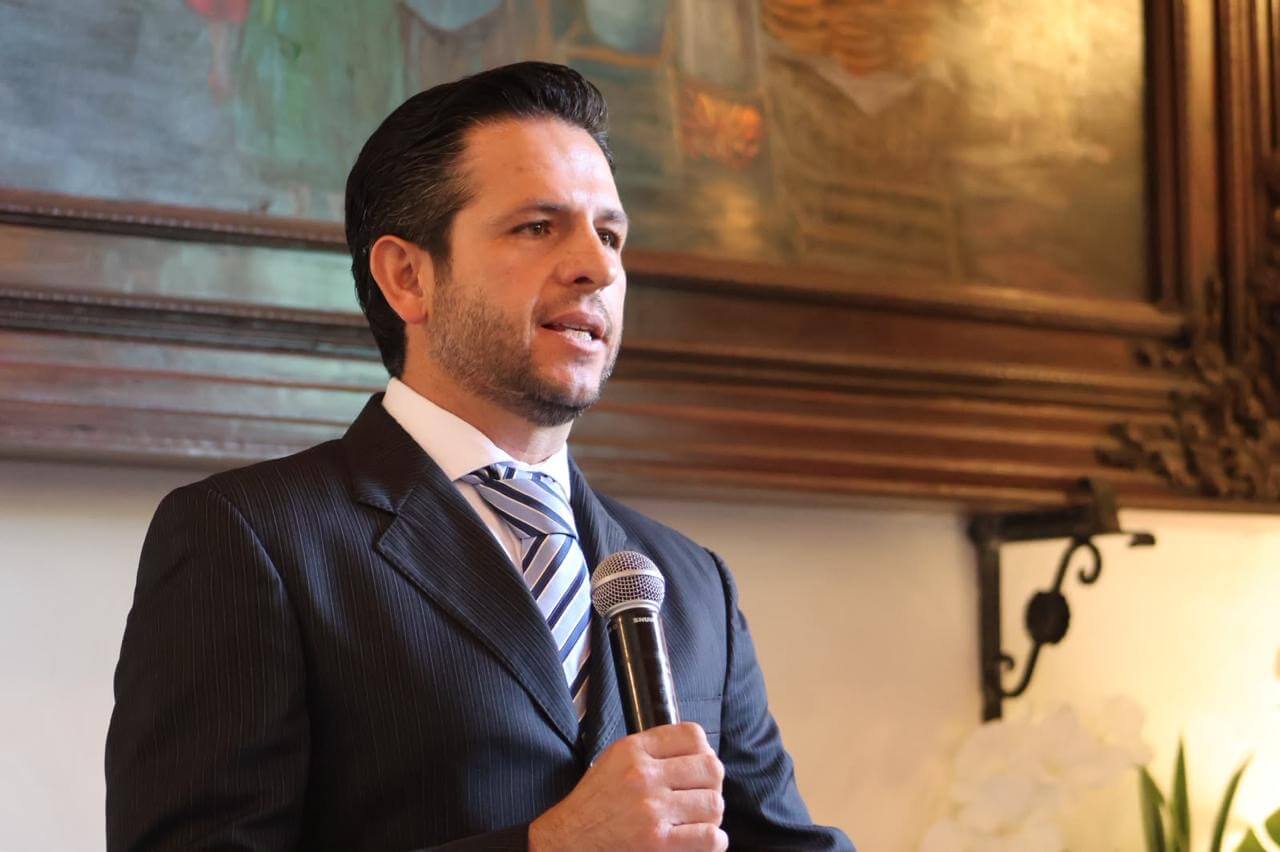 José Luis Oliveros presentó su Segundo Informe de Gobierno en Apaseo el Grande