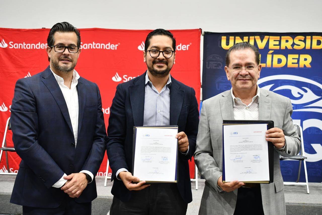 Amplían UTEQ y Santander oportunidades para estudiantes y egresados