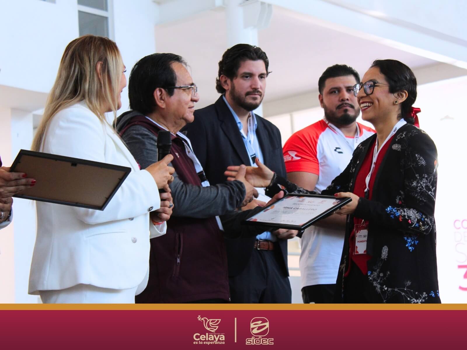 Líderes del Deporte Nacional enriquecen el Congreso Deportivo SIDEC 360° y reúne a entrenadores y atletas en el Multideportivo Galaxias del Parque  