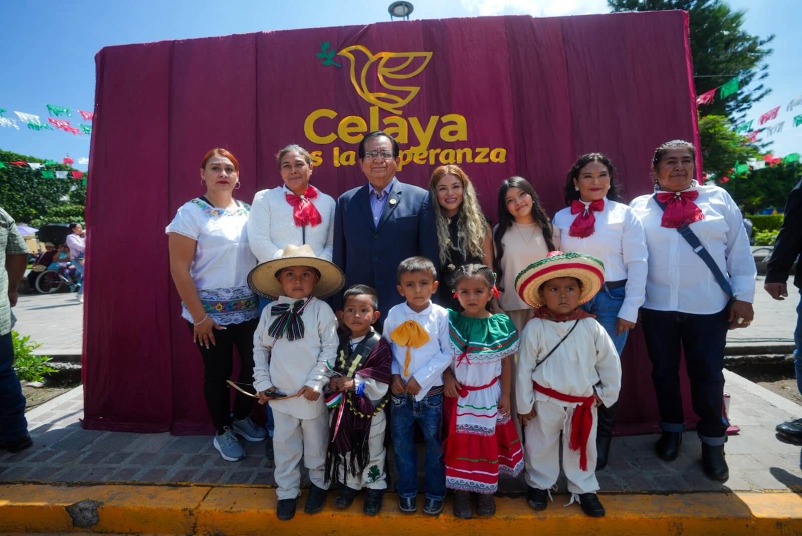 Organizan Desfile por el Aniversario del inicio de la Guerra de Independencia, en la comunidad de San Juan de la Vega