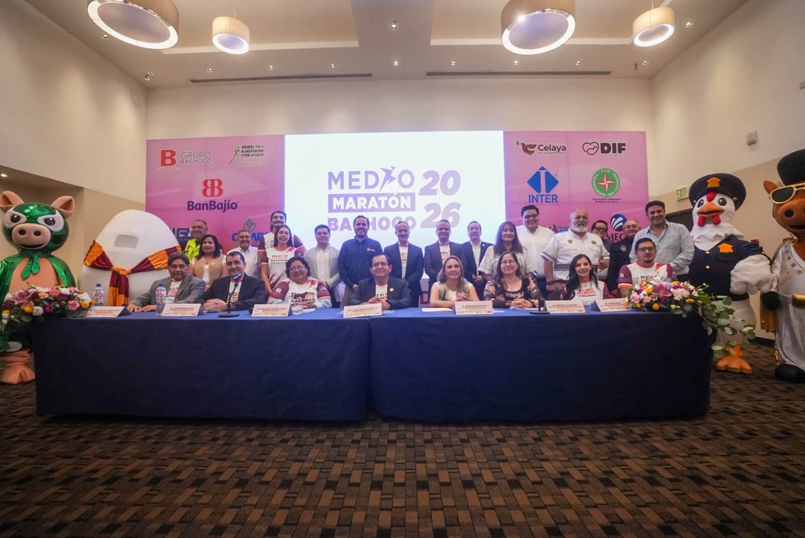 Presentan el 12 Medio Maratón Bachoco en beneficio del comedor comunitario del albergue temporal DIF