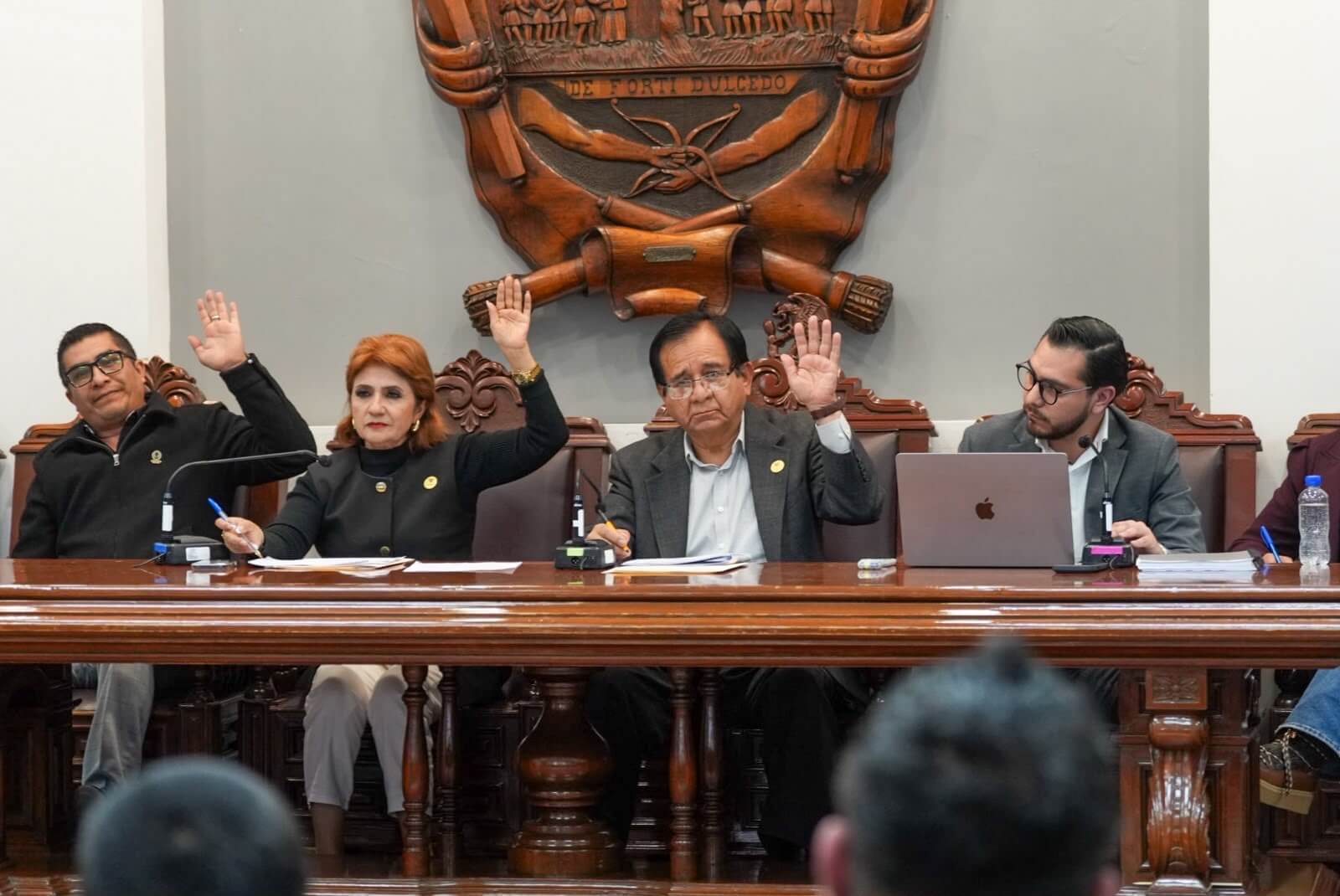 Aprueban recurso extraordinario en apoyo a comerciantes afectados por la rehabilitación del andador Quintana Roo