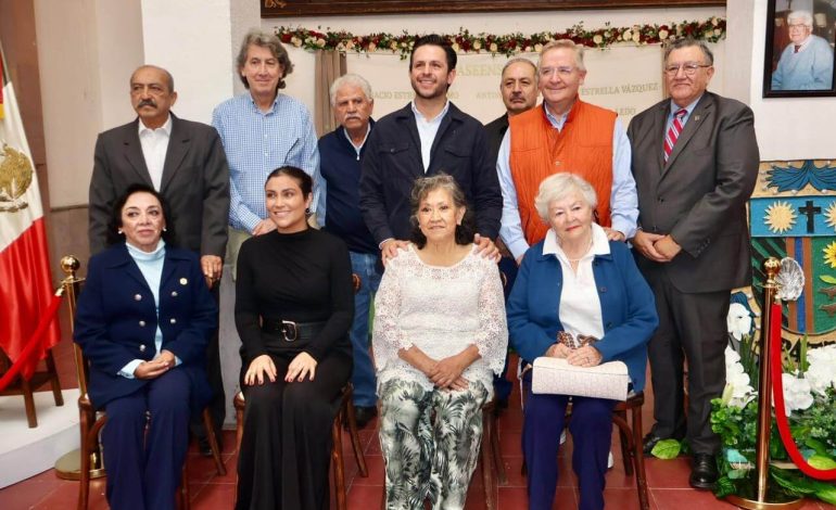 Apaseo el Grande honra a tres personajes con su inscripción en el ‘Muro de Apaseenses Ilustres’